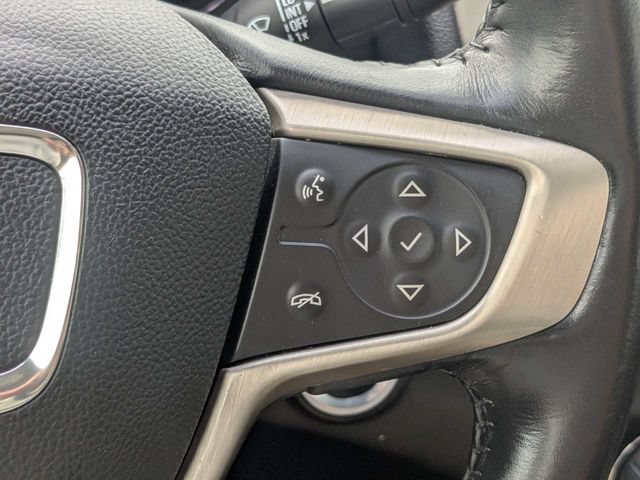 Used 2018 GMC Terrain Denali w/ Advanced Safety Package FWD image 33