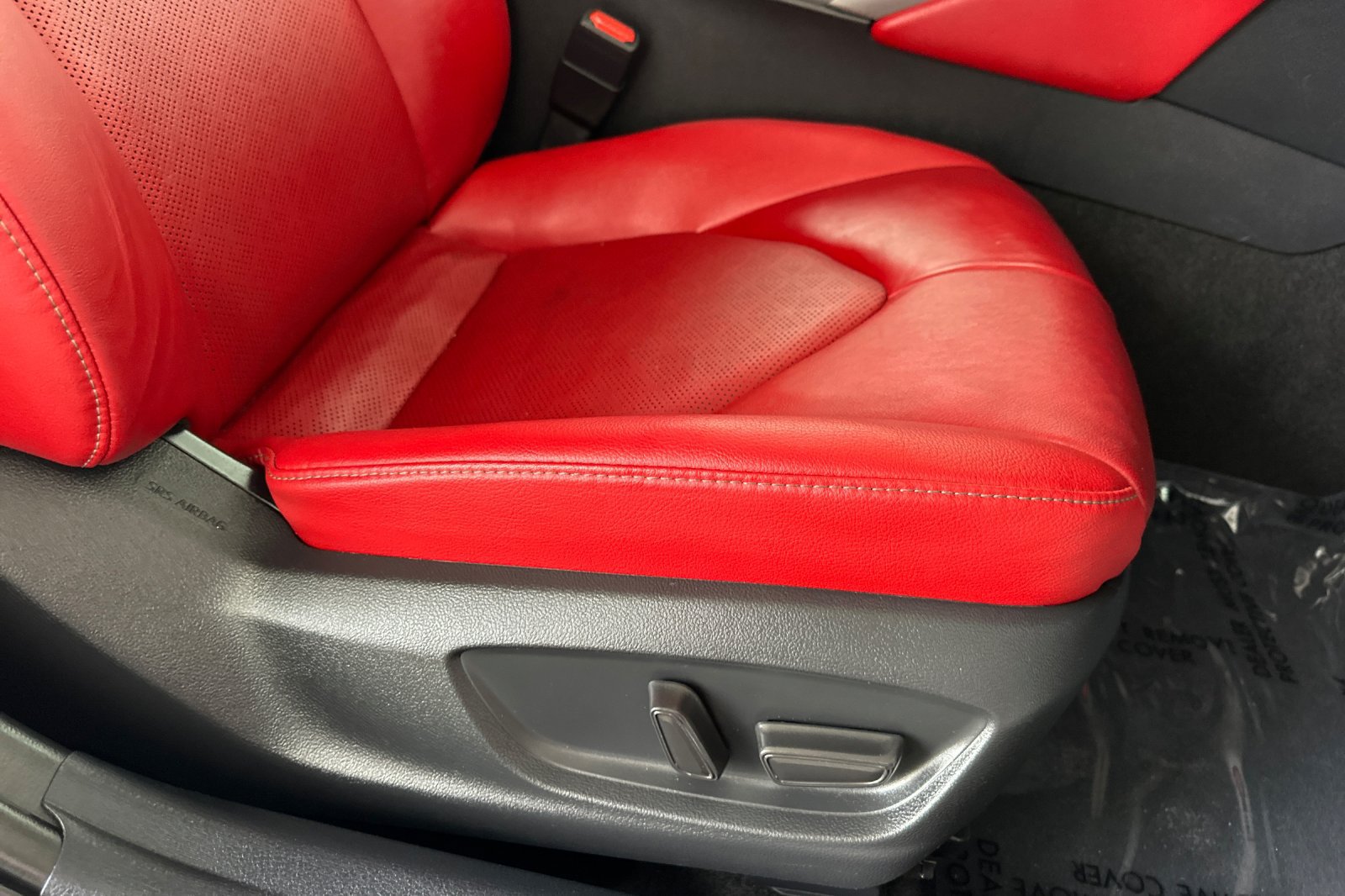 Used 2021 Toyota Camry XSE w/ Carpet Mat Package (TMS) FWD image 22