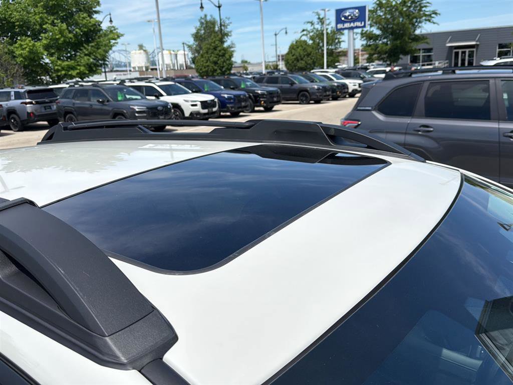 Used 2025 Subaru Outback Onyx Edition XT AWD/4WD image 5