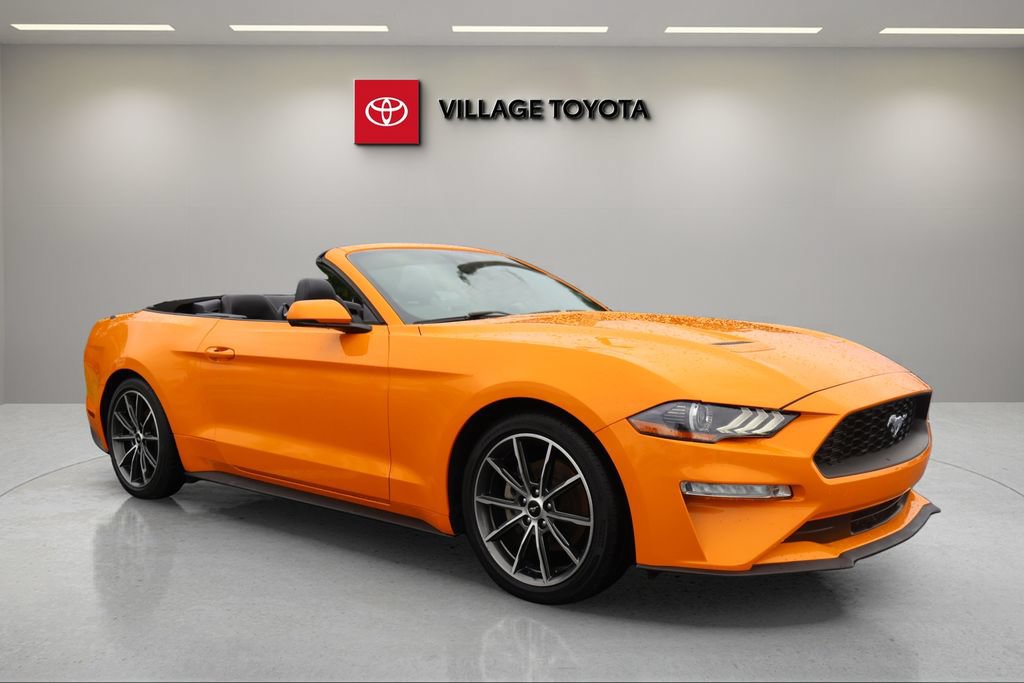 Used 2019 Ford Mustang Premium w/ Equipment Group 201A RWD image 8