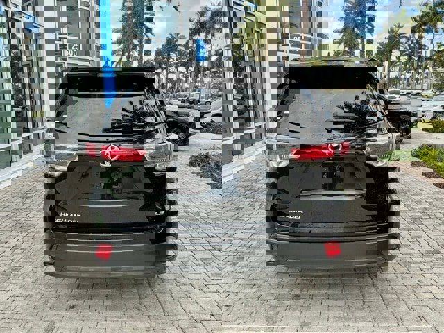 Used 2014 Toyota Highlander Plus image 5