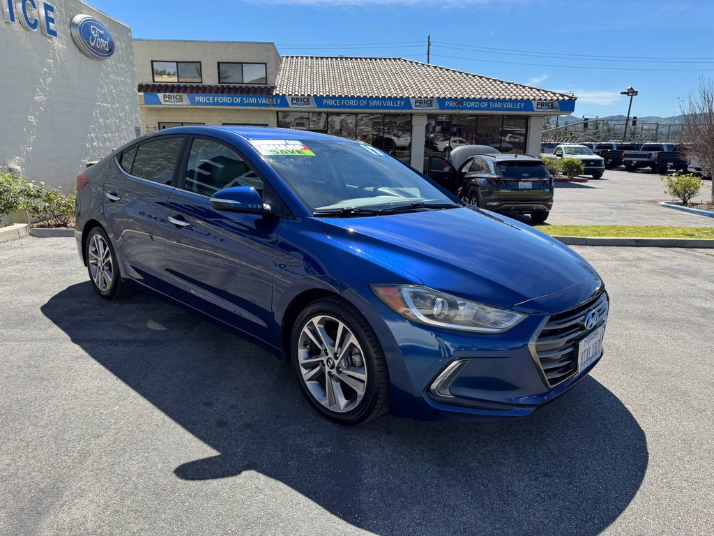 Used 2017 Hyundai Elantra Limited image 3