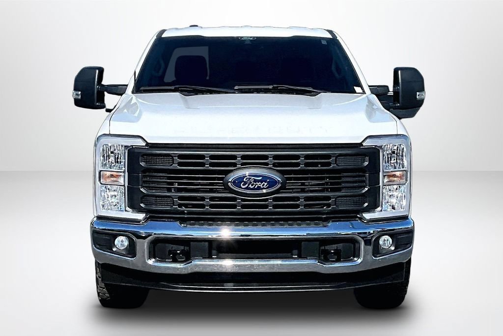 Used 2024 Ford F350 XL w/ XL Chrome Package RWD image 2