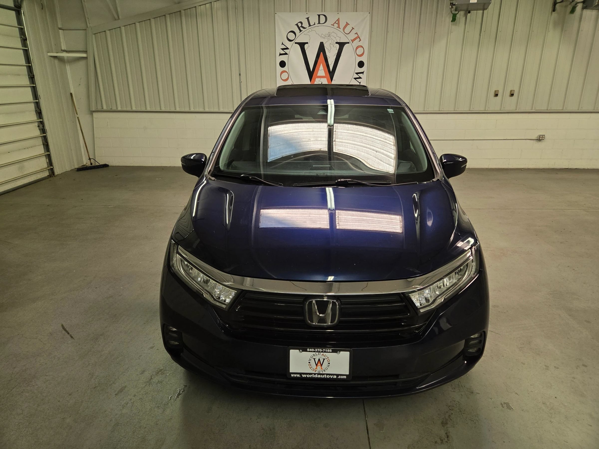 Used 2023 Honda Odyssey EX-L image 12