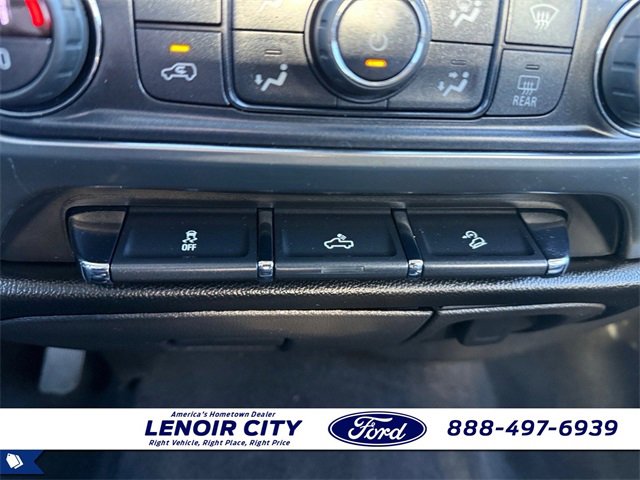 Used 2018 Chevrolet Silverado 1500 LT w/ All Star Edition image 27