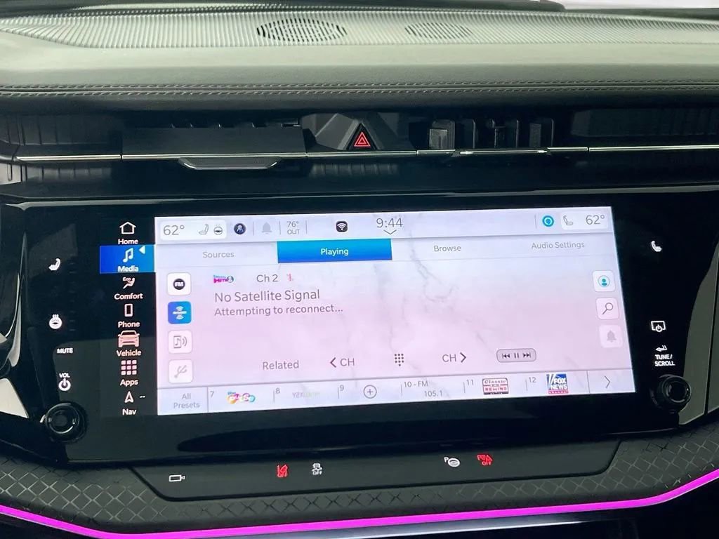 Used 2025 Jeep Wagoneer S Limited image 16