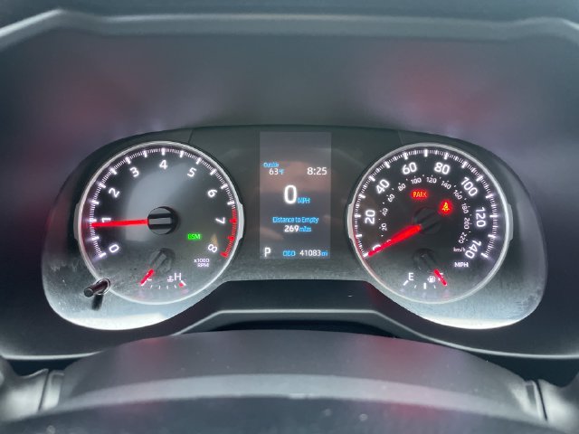 Used 2021 Toyota RAV4 XLE w/ Convenience Package AWD/4WD image 10
