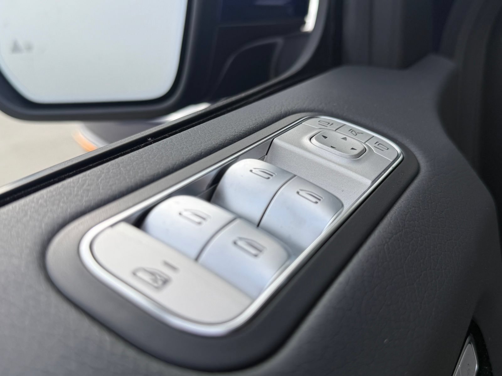 New 2026 Mercedes-Benz G 580 w/ EQ Technology image 16