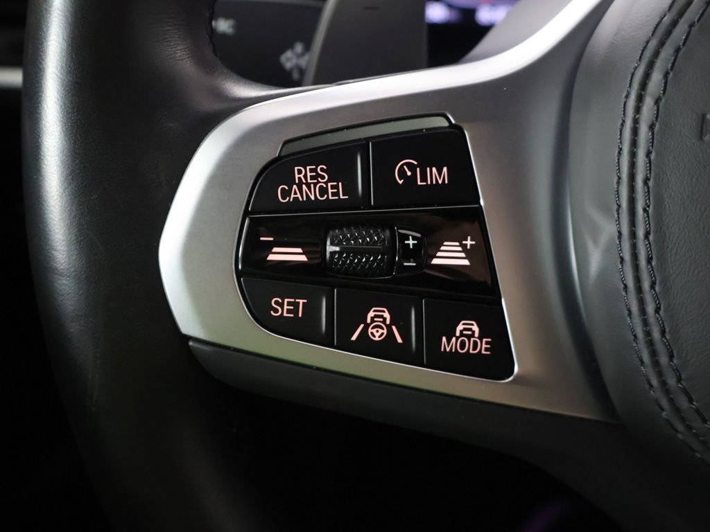 Used 2025 BMW X4 xDrive30i AWD/4WD image 41