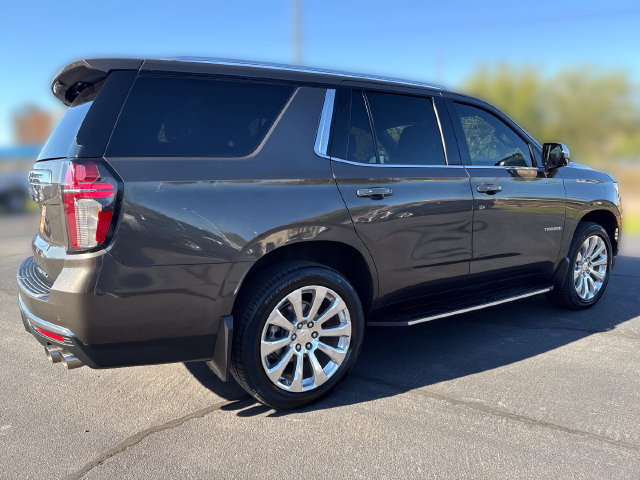 Used 2021 Chevrolet Tahoe Premier w/ Premium Package AWD/4WD image 5