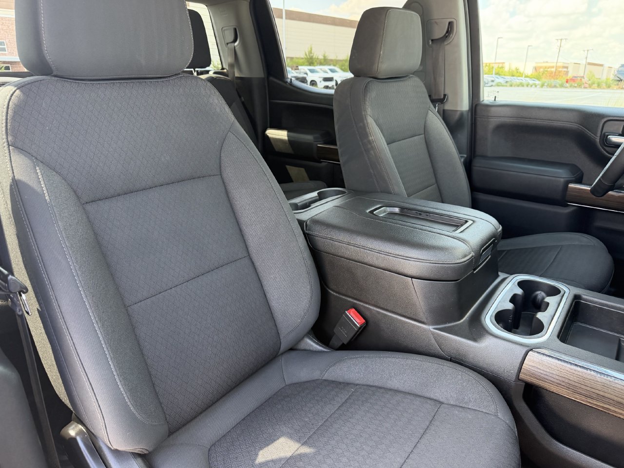 Used 2021 Chevrolet Silverado 1500 RST AWD/4WD image 25