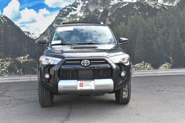 Certified 2024 Toyota 4Runner TRD Off-Road AWD/4WD image 5