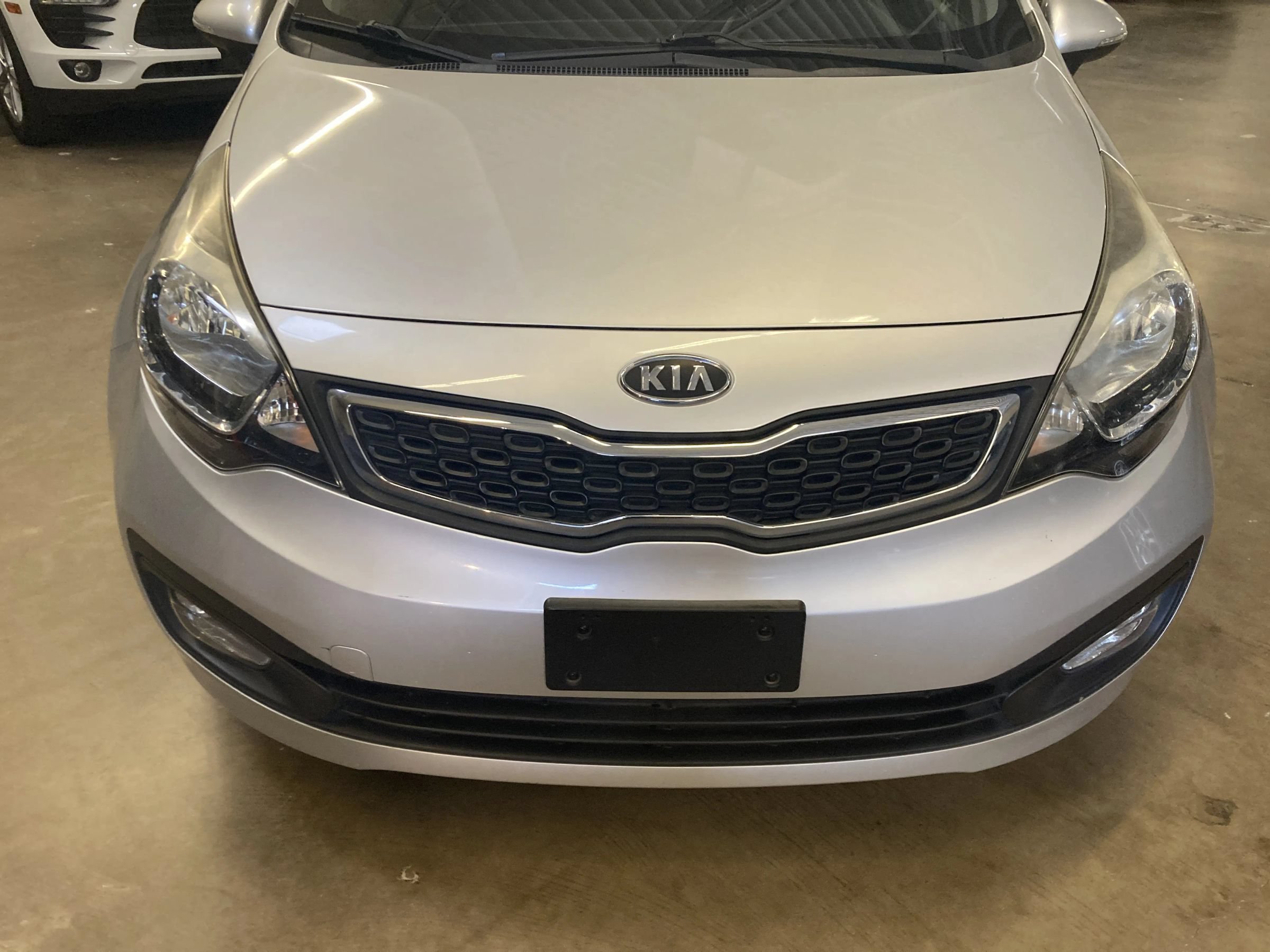 Used 2013 Kia Rio EX w/ Convenience Pkg FWD image 12
