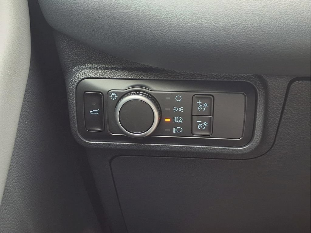 New 2026 Ford Explorer Active AWD/4WD image 12