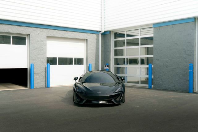 Used 2017 McLaren 570S RWD image 29