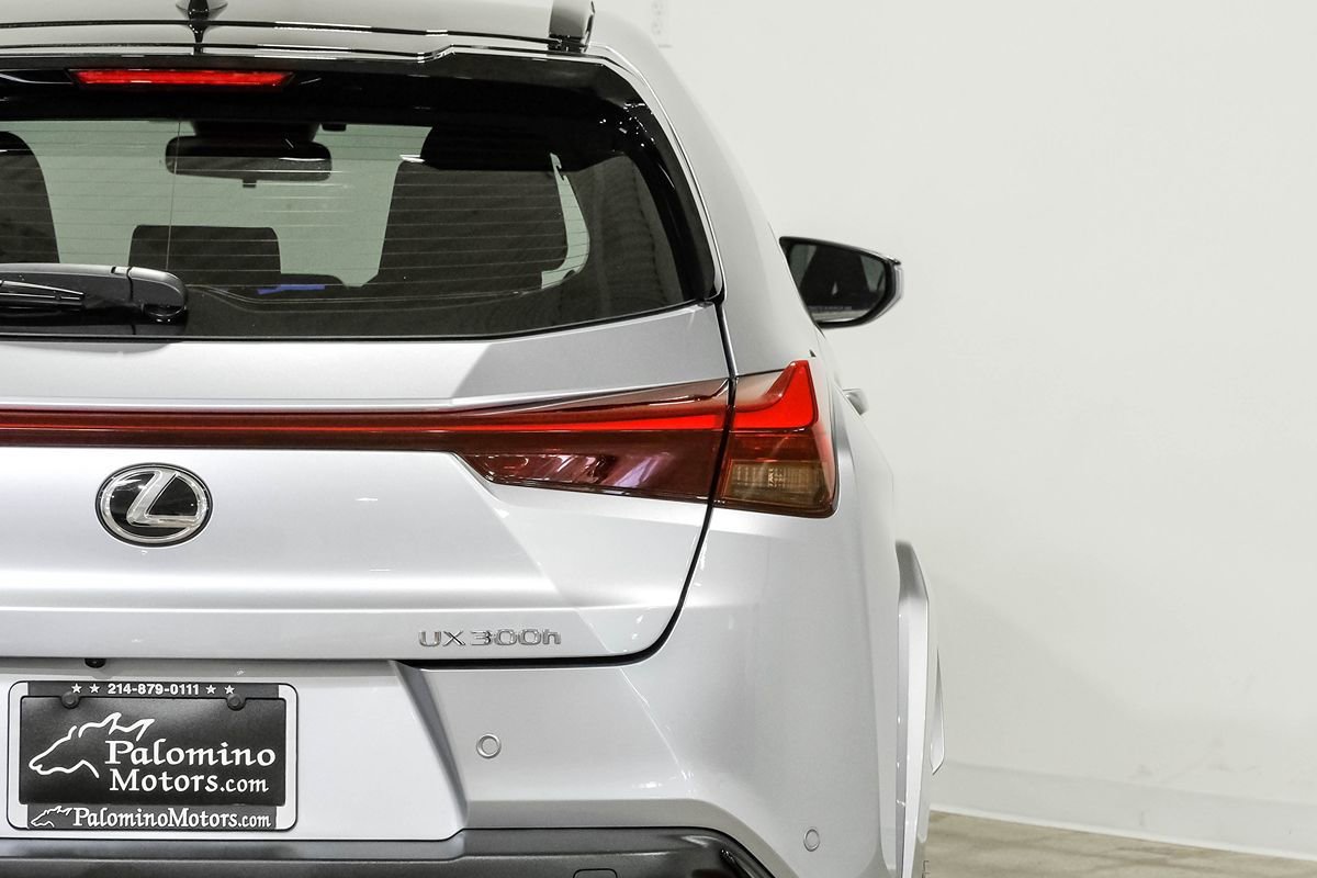 Used 2025 Lexus UX 300h FWD image 45
