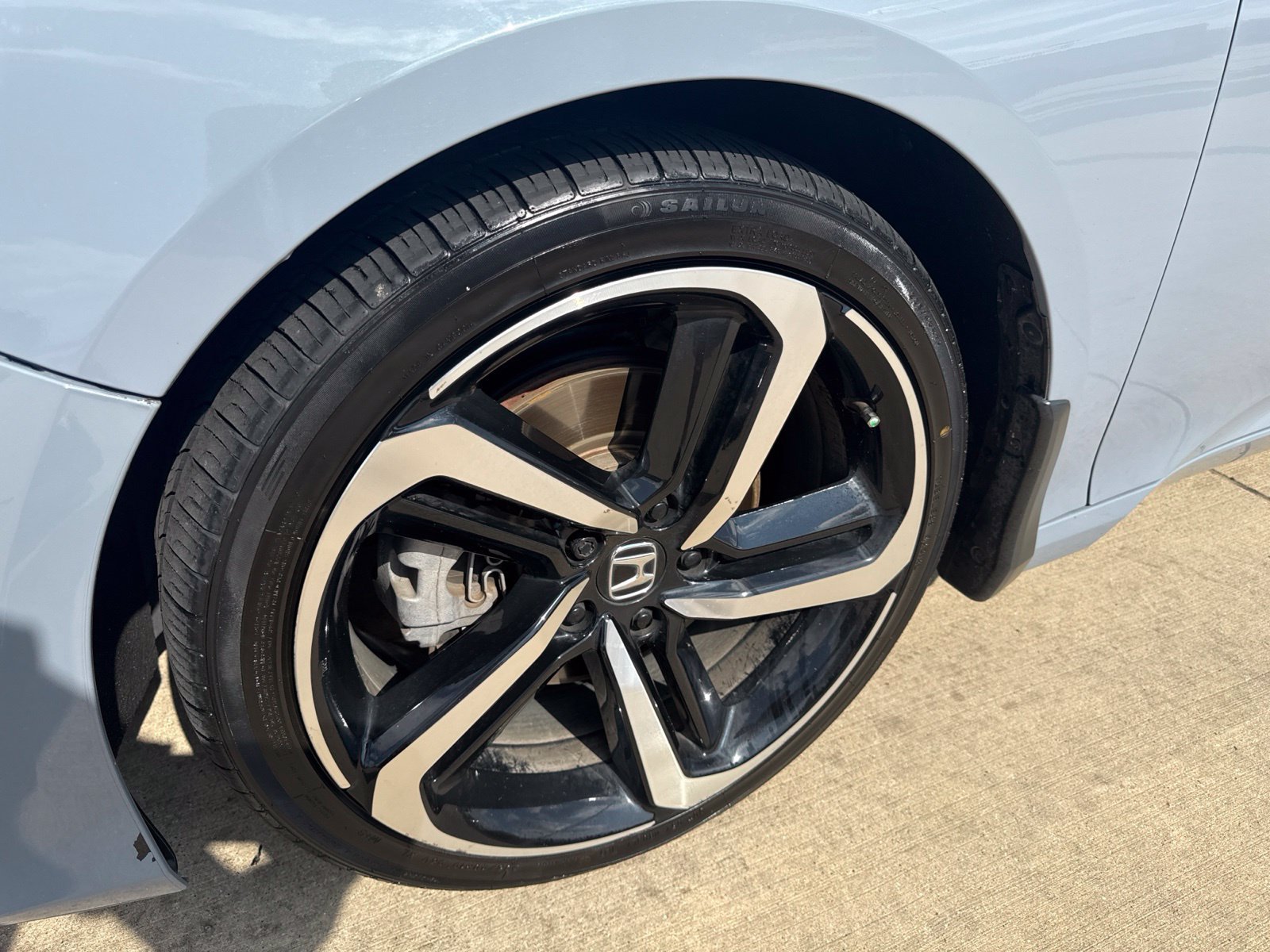 Used 2022 Honda Accord Sport image 10