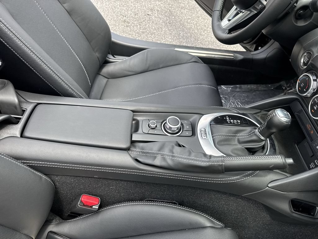 New 2026 MAZDA MX-5 Miata Grand Touring RWD image 35