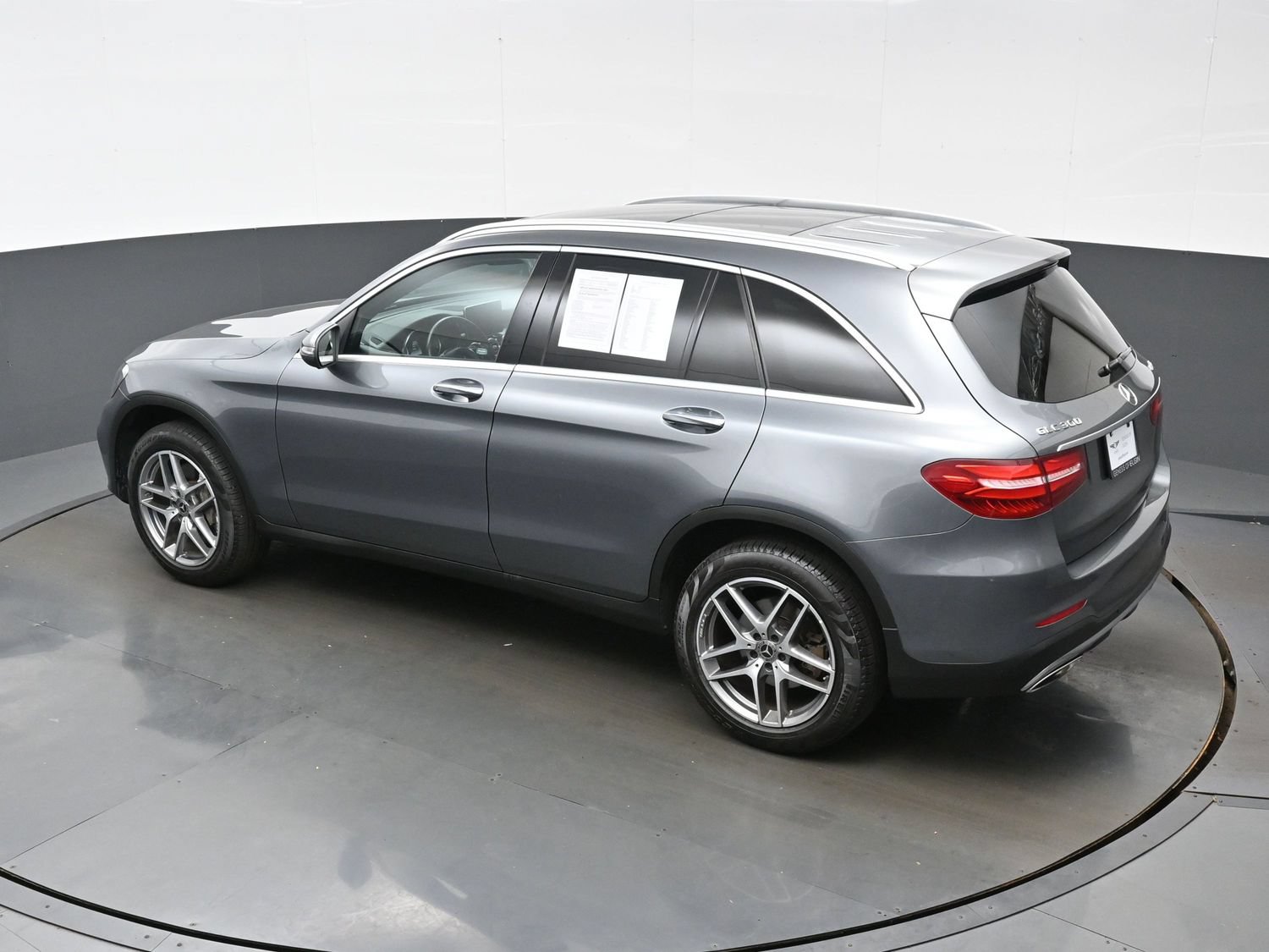 Used 2019 Mercedes-Benz GLC 300 4MATIC image 37