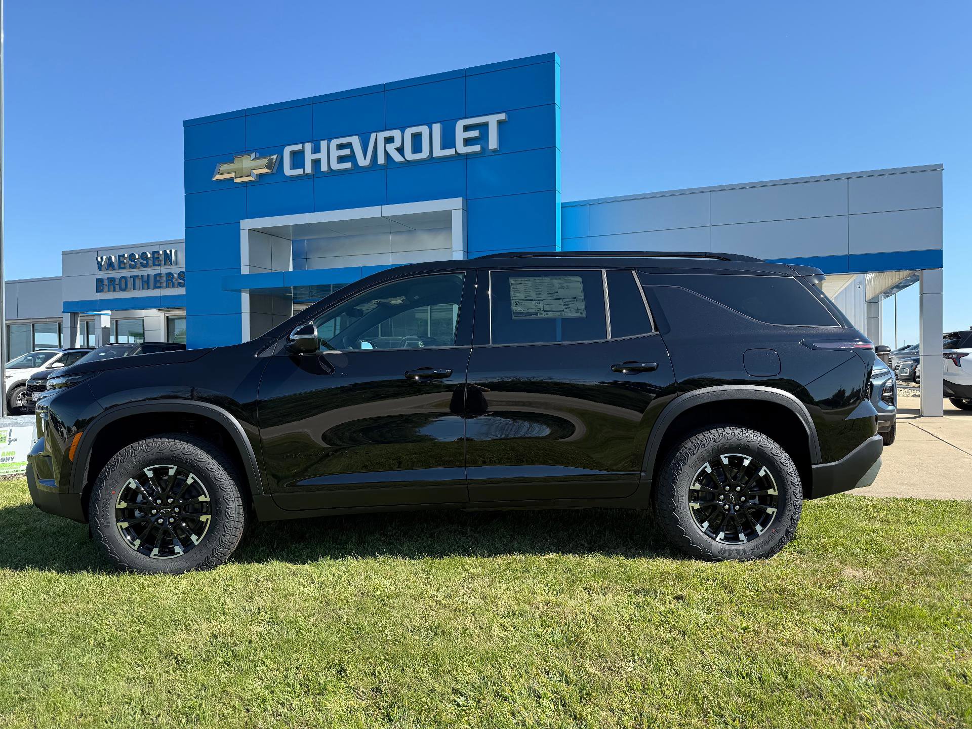 New 2026 Chevrolet Traverse Z71 w/ Driver Confidence Package image 4