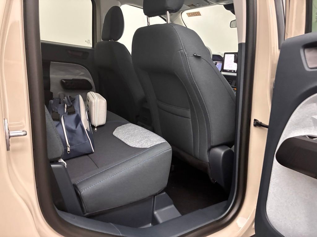 New 2025 Ford Maverick XLT w/ 4K Tow Package image 30