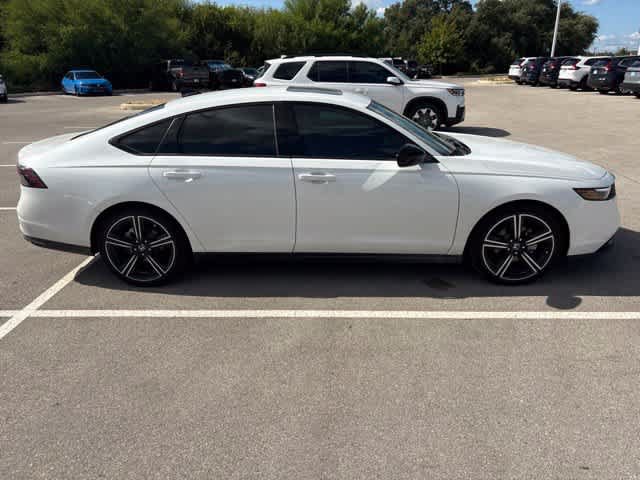 Used 2026 Honda Accord SE image 6