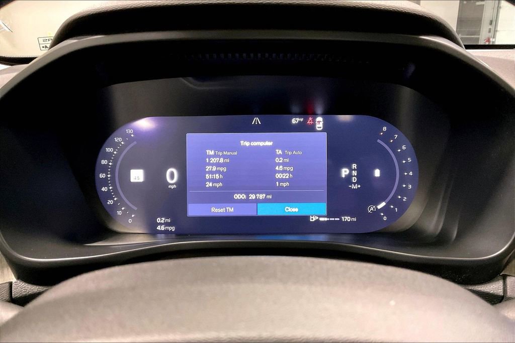 Certified 2023 Volvo XC40 B5 Plus w/ Protection Package Premier AWD/4WD image 13