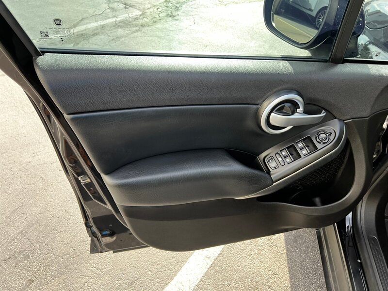 Used 2016 FIAT 500X Trekking AWD/4WD image 16