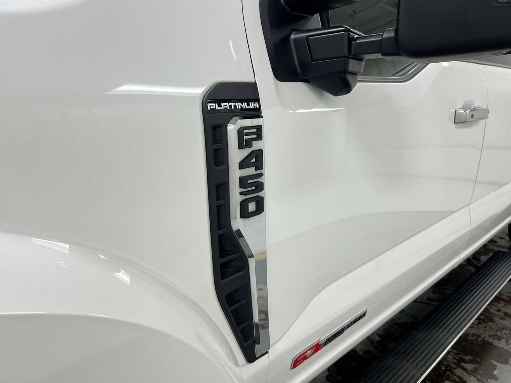 Used 2023 Ford F450 Platinum w/ FX4 Off-Road Package AWD/4WD image 22