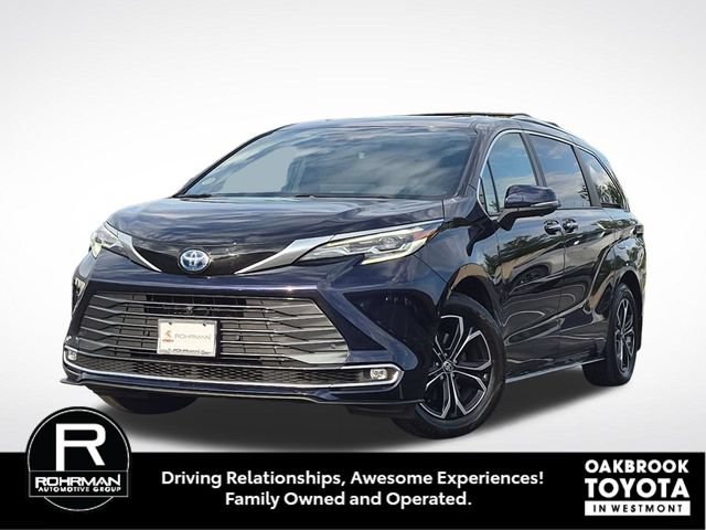 Certified 2025 Toyota Sienna Platinum
