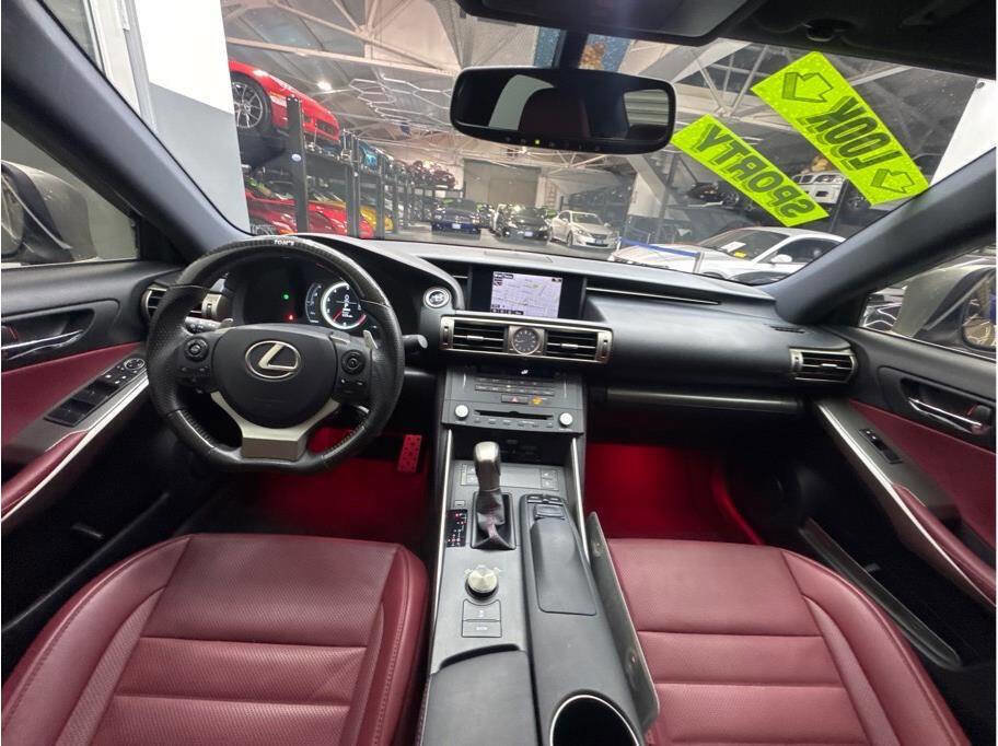 Used 2015 Lexus IS 350 w/ F-Sport Package RWD image 18
