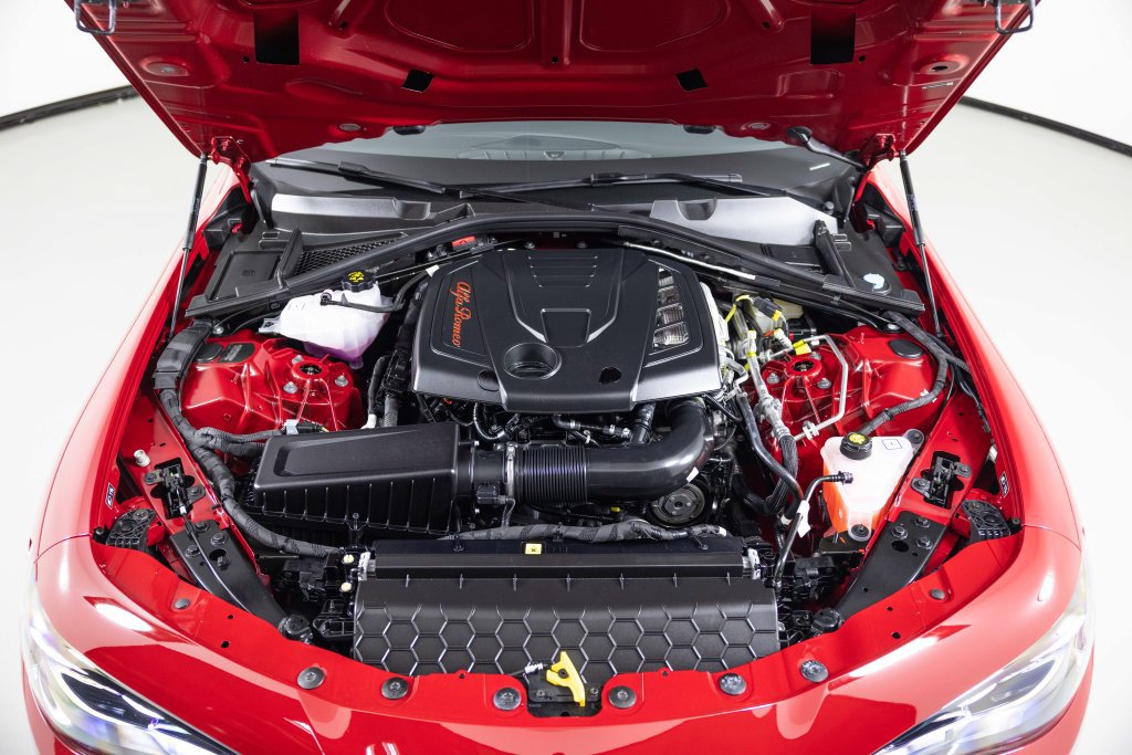 New 2026 Alfa Romeo Giulia AWD image 16
