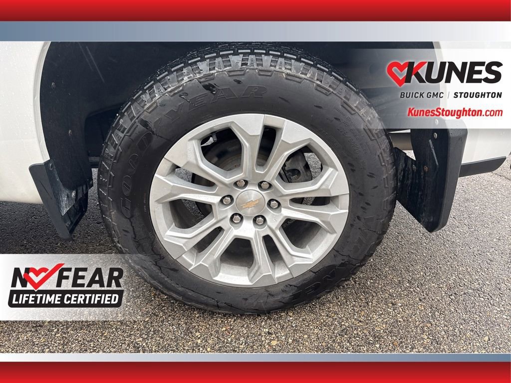 Used 2022 Chevrolet Silverado 1500 LTZ w/ LTZ Premium Package image 18