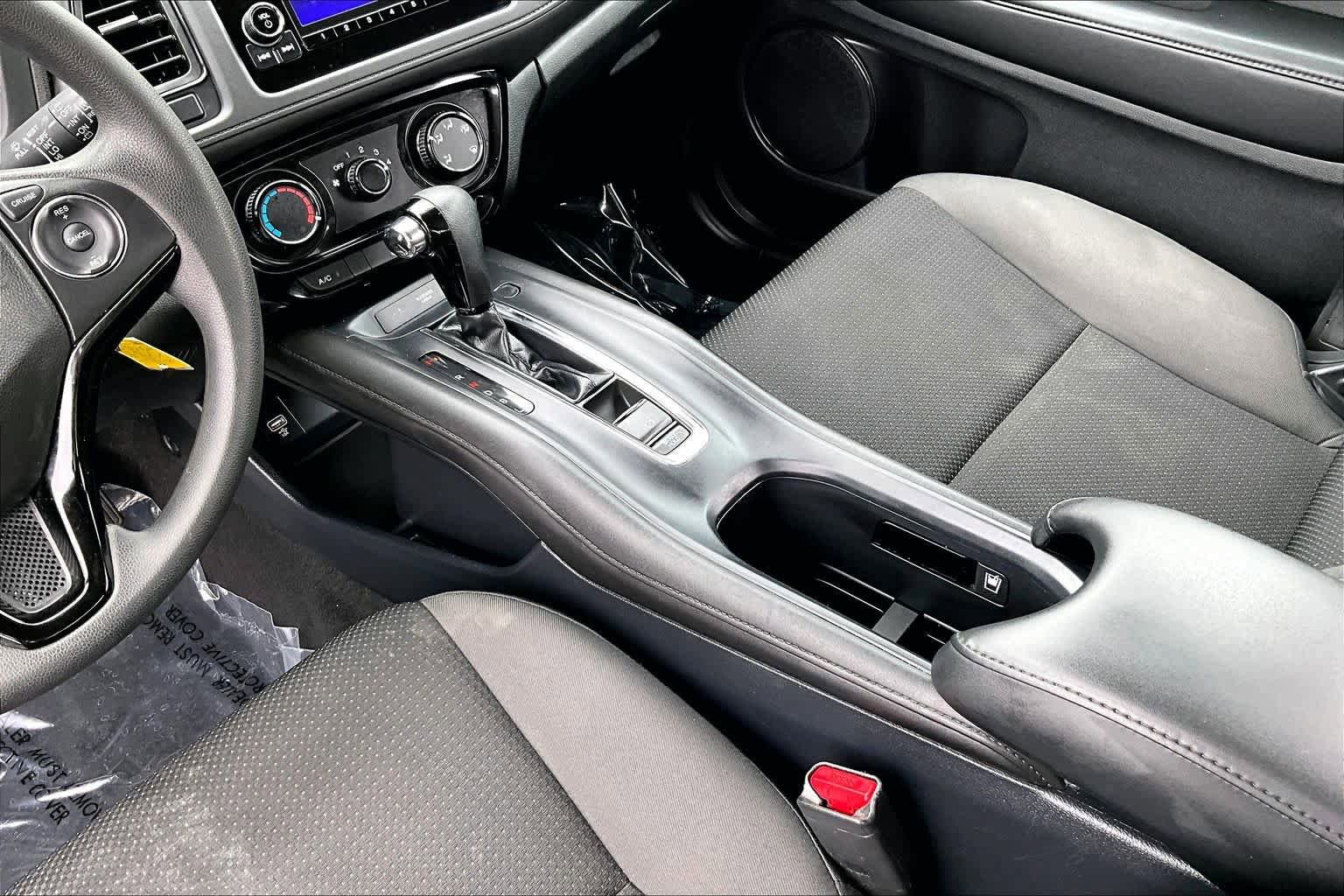 Used 2022 Honda HR-V LX image 16