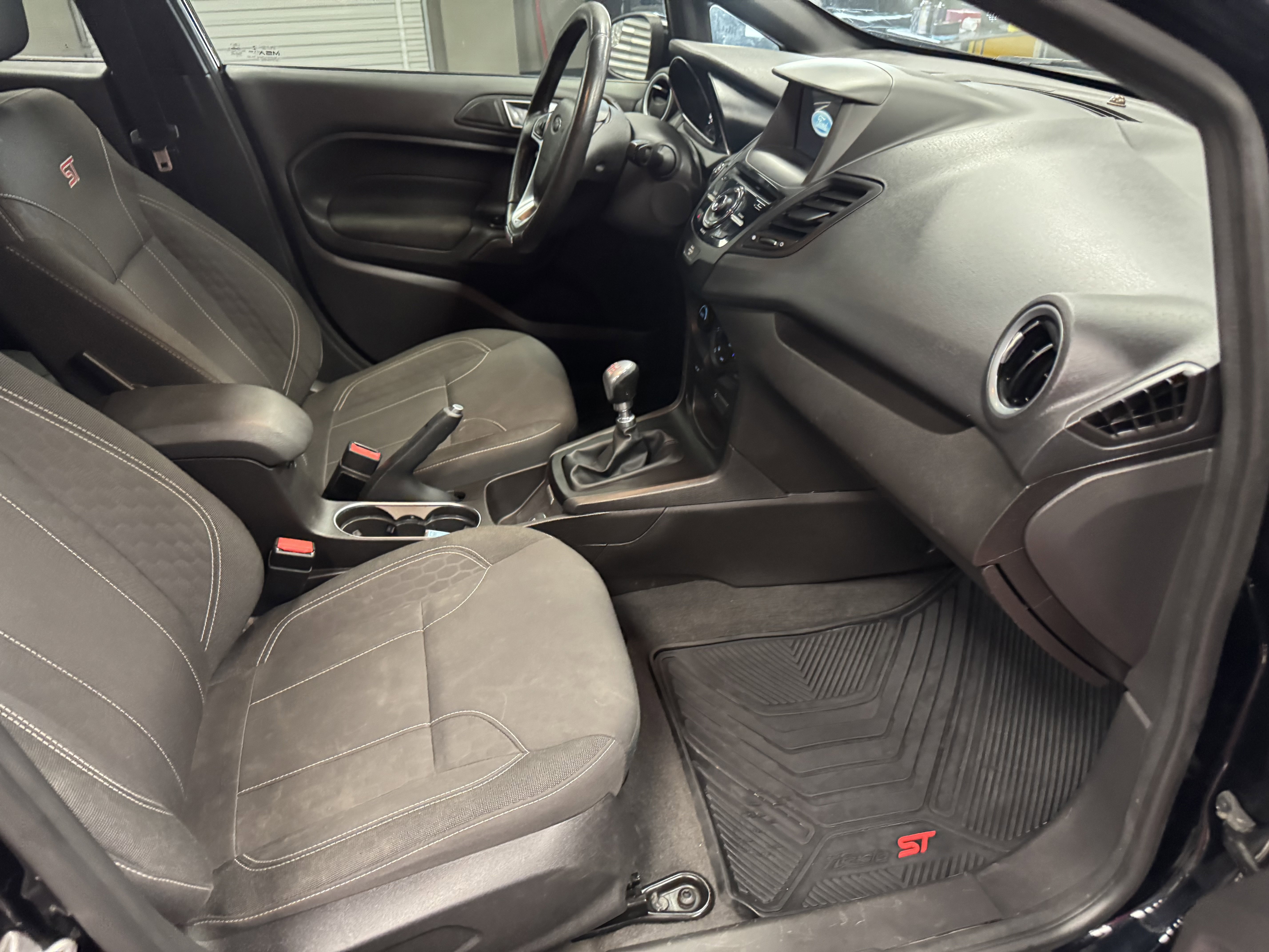 Used 2017 Ford Fiesta ST image 15