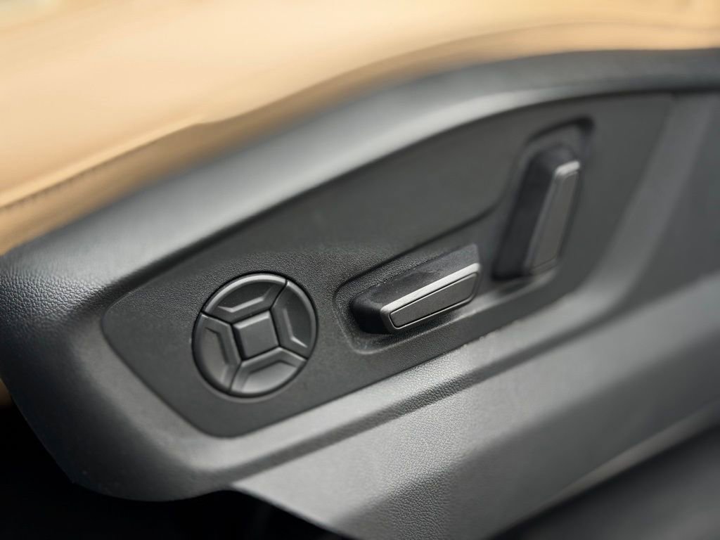 Used 2023 Audi Q7 3.0T Premium Plus w/ Premium Plus Package image 17