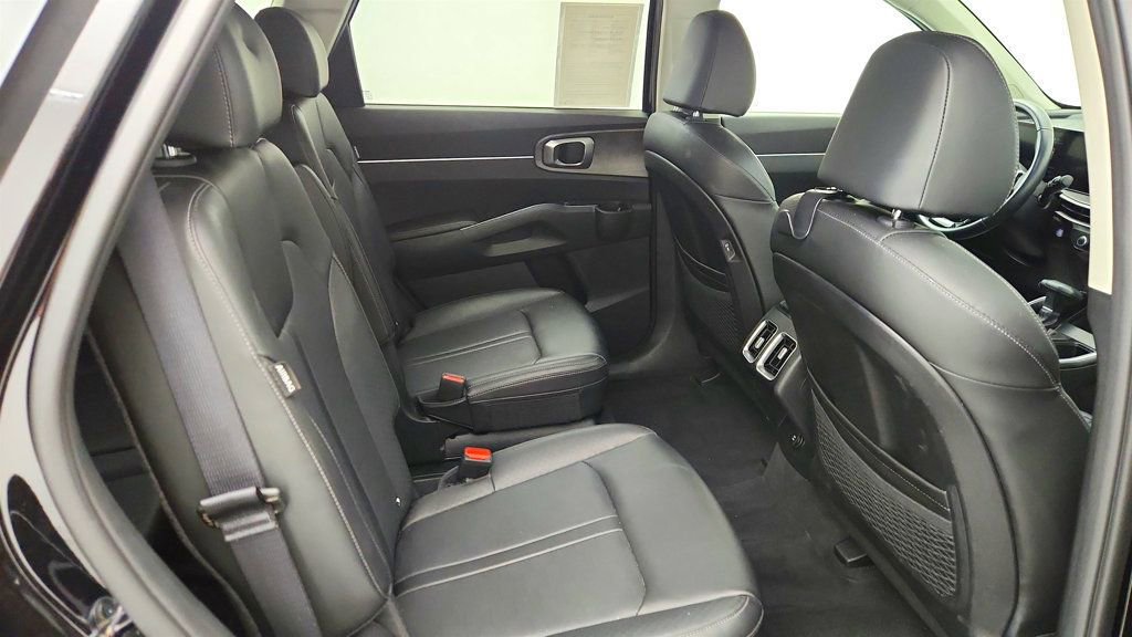 Used 2024 Kia Sorento X-Line EX image 25
