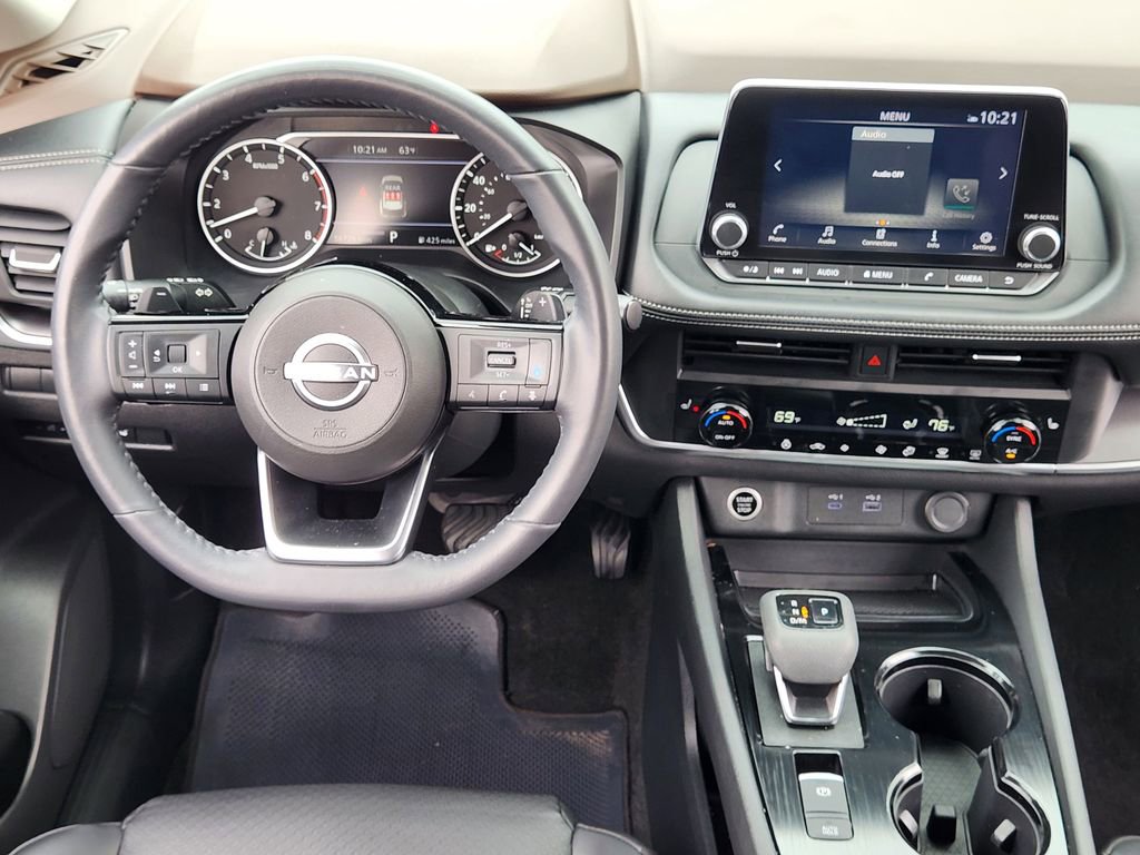 Used 2023 Nissan Rogue SV w/ SV Premium B Package image 27