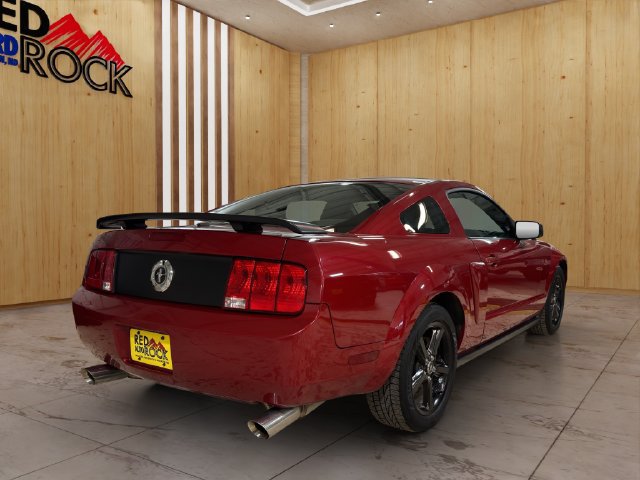 Used 2008 Ford Mustang Premium RWD image 6