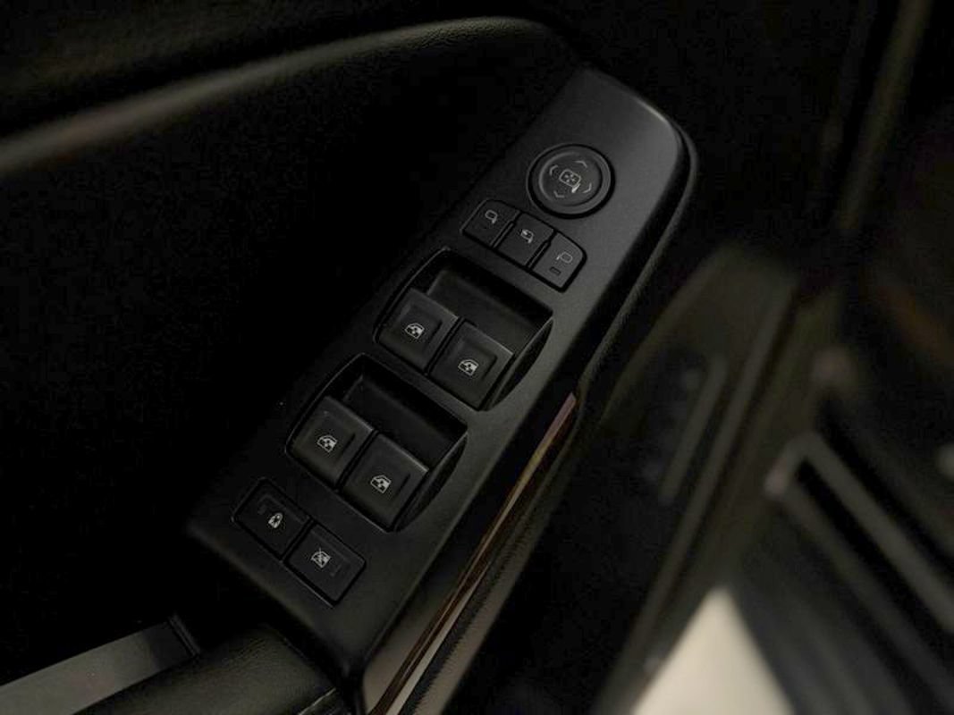 Used 2019 Chevrolet Tahoe LT AWD/4WD image 27
