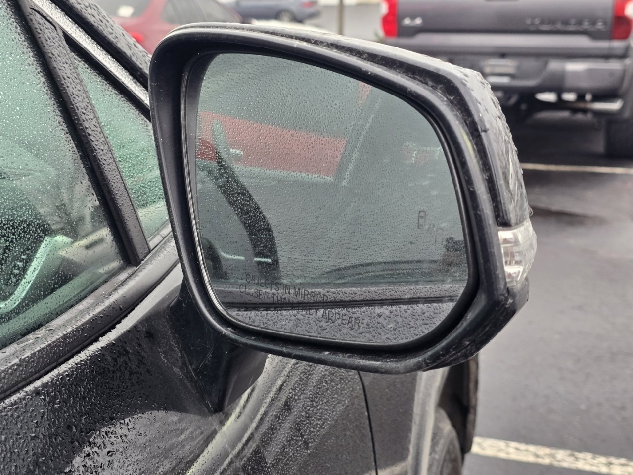 Used 2019 Toyota RAV4 LE image 15