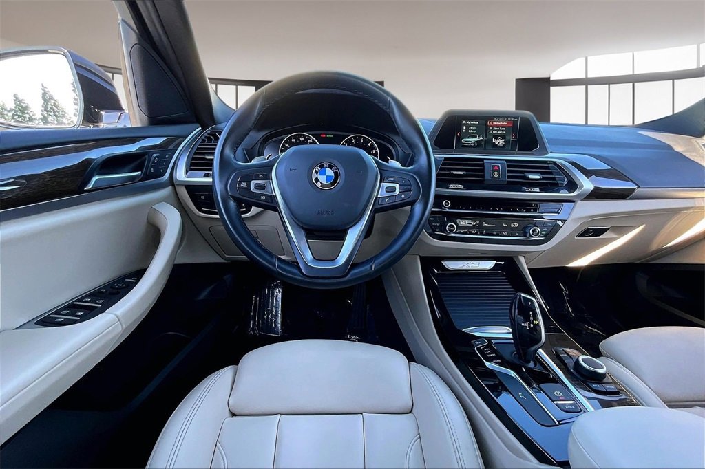 Used 2019 BMW X3 sDrive30i w/ Driving Assistance Package image 8