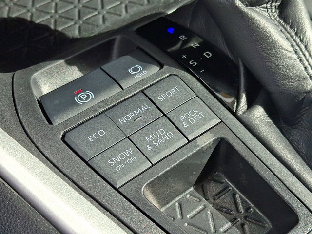 Certified 2024 Toyota RAV4 XLE image 22