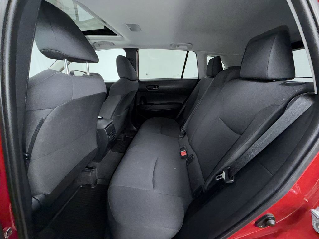 Certified 2023 Toyota Corolla Cross LE w/ Moonroof Package AWD/4WD image 19