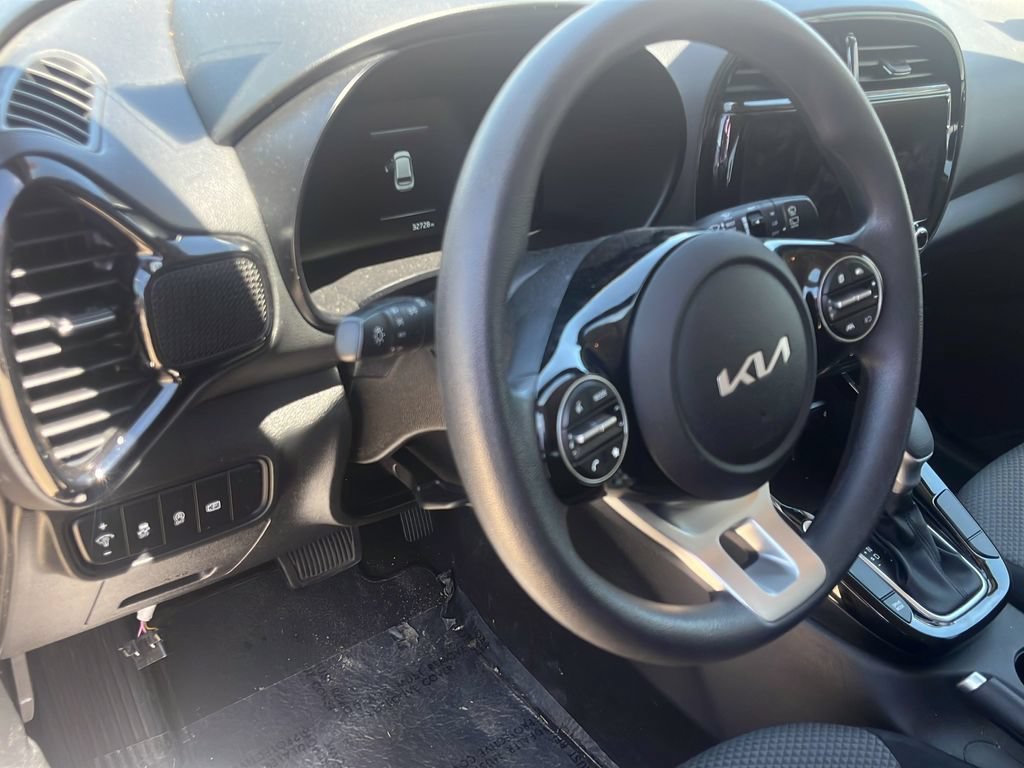 Used 2023 Kia Soul S FWD image 20