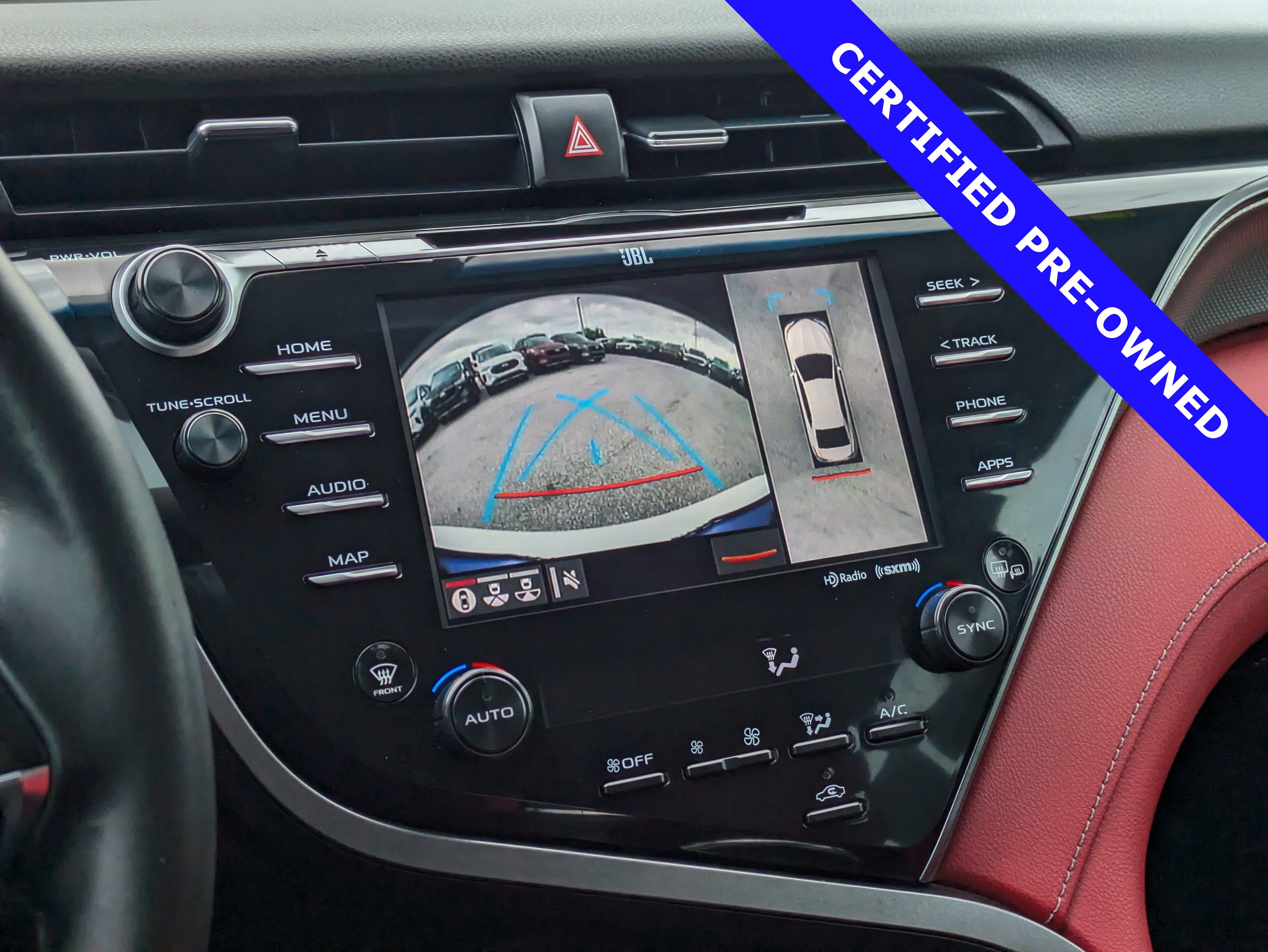 Used 2019 Toyota Camry XSE image 28