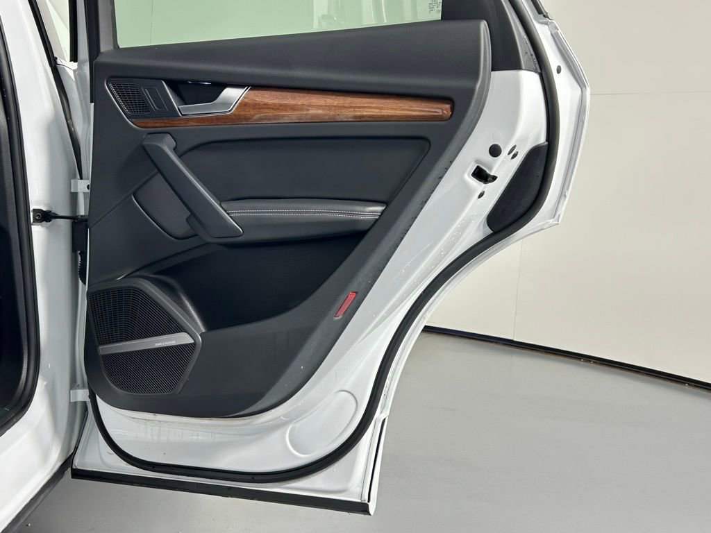 Used 2023 Audi Q5 2.0T Premium Plus w/ Premium Plus Package image 13