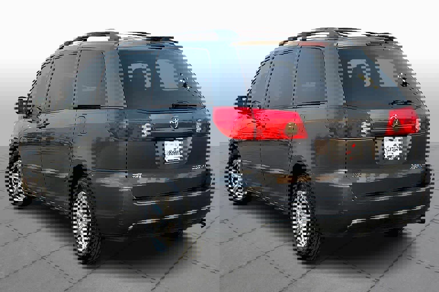 Used 2008 Toyota Sienna LE image 12