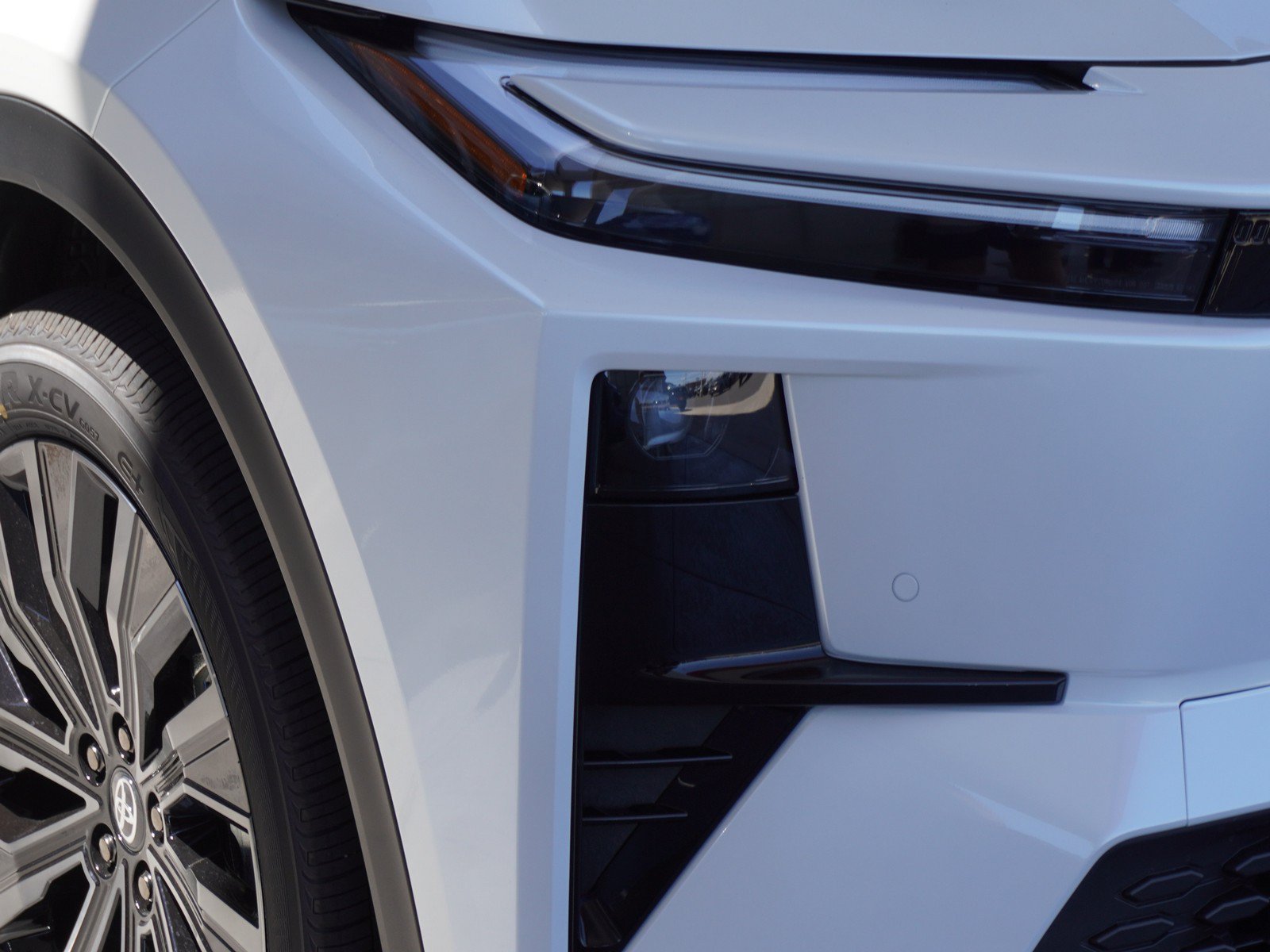 New 2026 Toyota C-HR AWD/4WD image 3