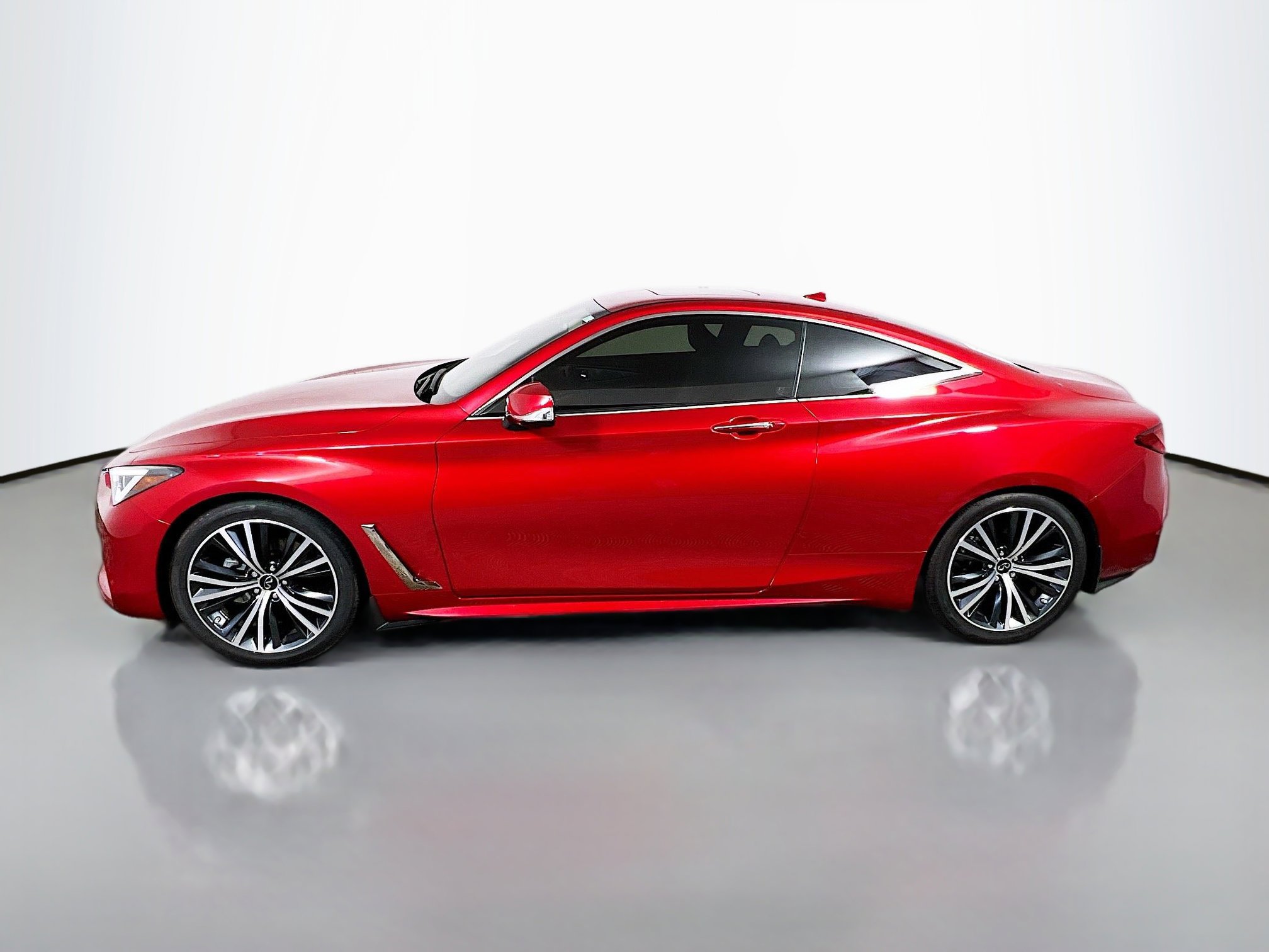 Used 2022 INFINITI Q60 3.0t Luxe w/ Cargo Package image 9